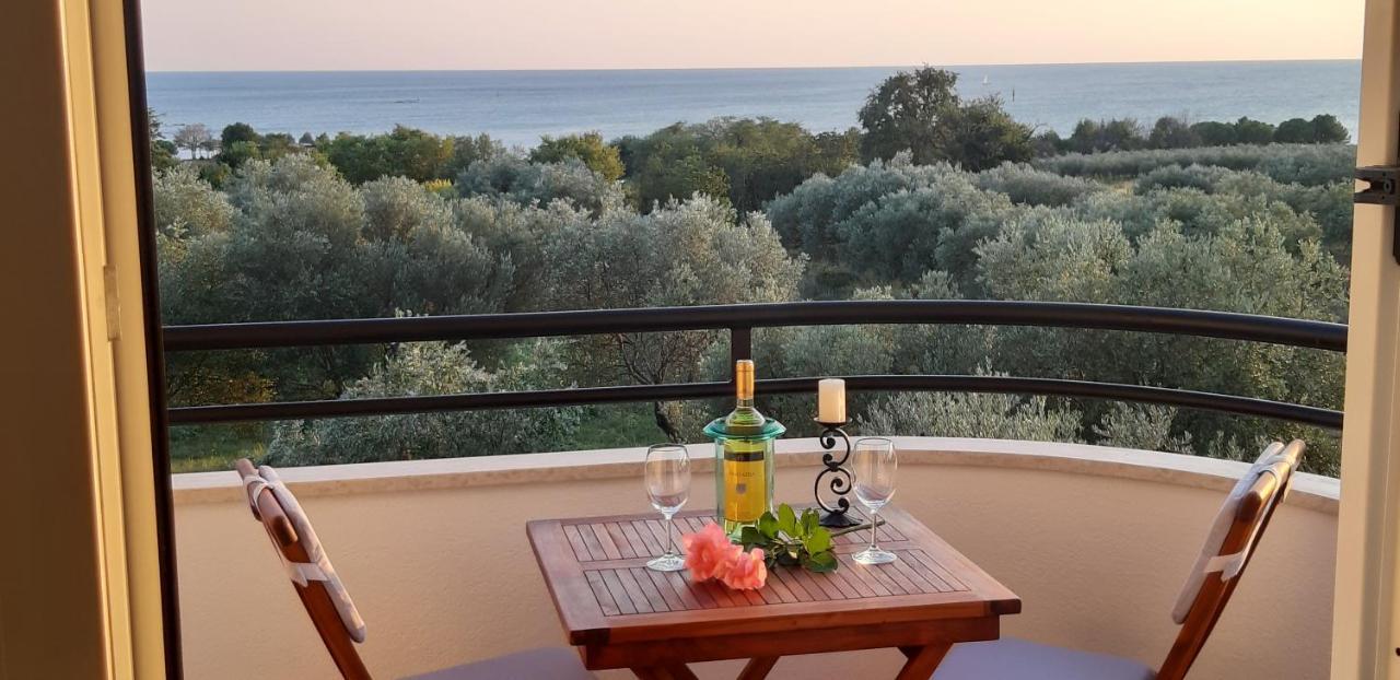 Apartment Istria Zambratija  Buitenkant foto